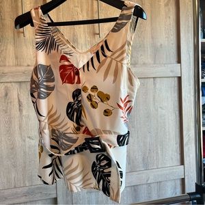 Monteau Los Angeles Linen Tank Size Large